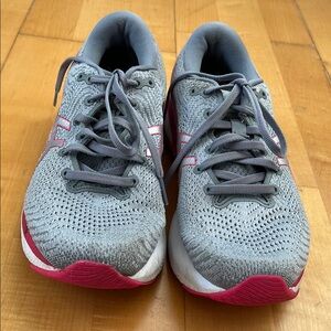 👟 Asics Gel-Cumulus Running Shoes
